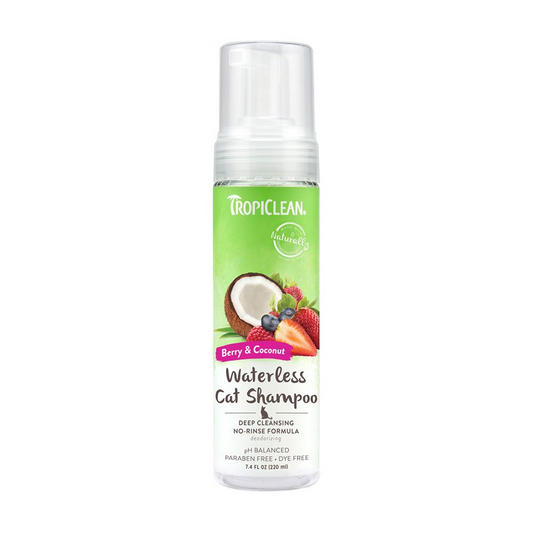 TropiClean Waterless Cat Berry Deep Clean Shampoo 7.4z