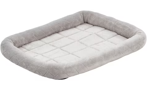 Quiet Time Diamond Stitch Bed 24"