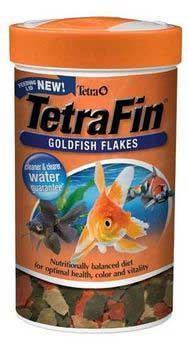 TetraFin Goldfish Flakes 2.2oz