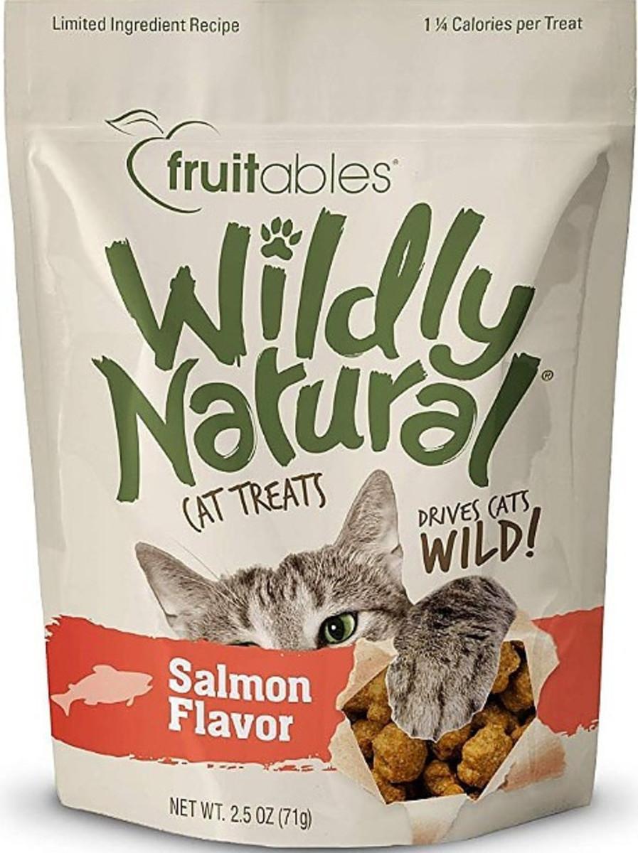 Wildly Natural Salmon Cat 2.5z